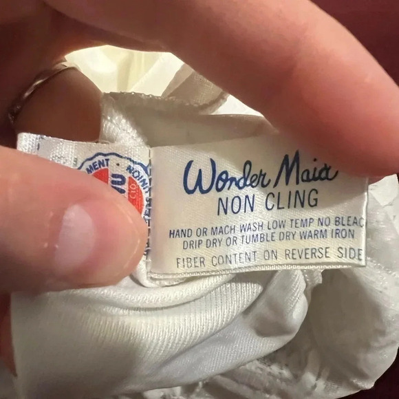 Vintage Wonder Maid Slip size 36 - Picture 7 of 7